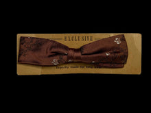 Load image into Gallery viewer, 1950's Deadstock Brown Clip-on Bowtie