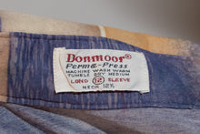 Load image into Gallery viewer, 1970's Beachcombers Print polyester Shirt Size XS