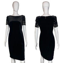 Load image into Gallery viewer, 2000's Y2K Designer Velvet & Pearl Dress Size S/M