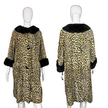Load image into Gallery viewer, 1960's Faux Leopard Coat - Size M/L