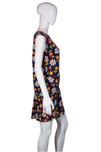 Load image into Gallery viewer, 1960's Daisies and Strawberries Cotton Shift Dress/ Romper Size M