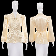 Load image into Gallery viewer, 1940s Champagne Satin Quilted Bed Jacket Size M