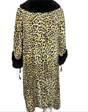 Load image into Gallery viewer, 1960's Faux Leopard Coat - Size M/L