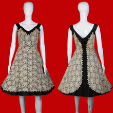 Load image into Gallery viewer, 1950s Black Taffeta & Lace Party Dress – Size S
