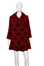 Load image into Gallery viewer, 1960's Red and Black Tapestry Coat Size M