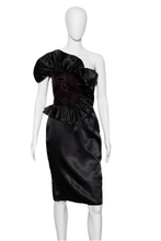 Load image into Gallery viewer, 1980's Sexy Black Gunne Sax Cocktail  Dress - Size XS