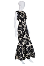 Load image into Gallery viewer, 1960's Black and White Rose Print Mermaid Gown Size M