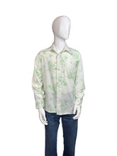 Load image into Gallery viewer, 1970's White and Green Cotton Novelty Vacation Print Shirt - Size L
