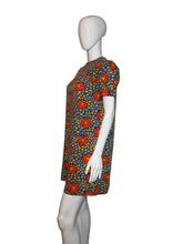 Load image into Gallery viewer, Floral-patterned tissue box on a mannequin against a plain background