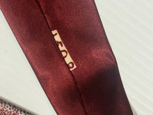 Load image into Gallery viewer, 1940's "National Shirt Shops" Boxer Neck Tie