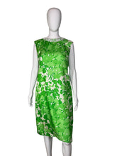 Load image into Gallery viewer, 1960's Green Floral Shift Dress - Size L/XL