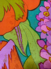 Load image into Gallery viewer, 1960's Floral Explosion Day Dress - Size M/L