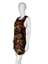 Load image into Gallery viewer, Mannequin wearing a patterned dress with a plain background