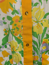 Load image into Gallery viewer, 1960's Floral House Coat - Size L