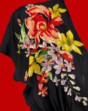 Load image into Gallery viewer, Close up of floral applique