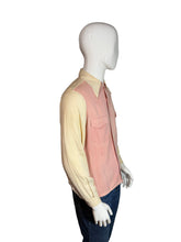 Load image into Gallery viewer, Mannequin wearing a pink and tan two-tone shirt