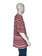 Load image into Gallery viewer, Mannequin wearing a pink patterned shirt