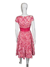 Load image into Gallery viewer, Mannequin wearing a pink and white patterned dress
