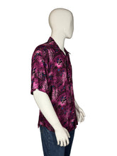Load image into Gallery viewer, Pink patterned shirt on a mannequin