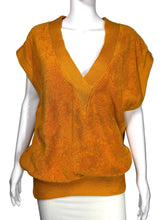 Load image into Gallery viewer, Orange sleeveless sweater on a white mannequin