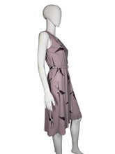 Load image into Gallery viewer, 1970's Sleeveless Lavender Sparrow Print Summer Dress - Size M
