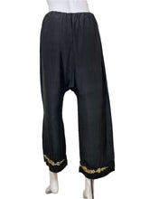 Load image into Gallery viewer, 1920's Embroidered Silk Pajama Set Size M