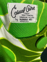 Load image into Gallery viewer, 1960's Green Daisy Day Dress Size M