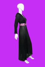 Load image into Gallery viewer, 1970s Miss Rubette Black Ribbed Maxi Dress with Metallic Pink Belt – Size S