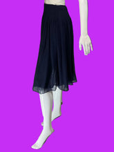Load image into Gallery viewer, 2000s Lauren Ralph Lauren Navy Pleated Silk Chiffon Midi Skirt – Size XXL