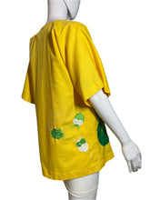 Load image into Gallery viewer, 1970's "Alfredo's Wife" Frog Applique Tunic Size M/L