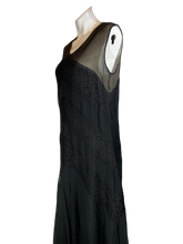 Load image into Gallery viewer, 1920'S Black lace and Chiffon Flapper Dress Size M