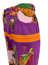 Load image into Gallery viewer, 1990’s Rare Versace Pope Print Jeans Size S/M