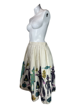 Load image into Gallery viewer, 1950's Atomic Scarecrow Novelty Print Skirt Size S/M