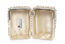 Load image into Gallery viewer, 1950's Winkelman's Silver Beaded Box Purse