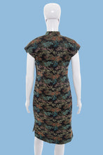 Load image into Gallery viewer, 1960s Golden Lotus Cheongsam – Size S/M