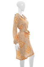 Load image into Gallery viewer, 1960's Tan and Orange Geometric and Paisley Print Dress Size L