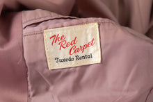 Load image into Gallery viewer, 1970's The Red Carpet Pale Lavender Tuxedo Size S