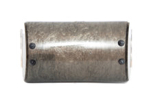 Load image into Gallery viewer, 1950’s Gilli Originals Lucite Box Purse