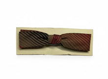 Load image into Gallery viewer, 1950's Deadstock Striped Clip-on Batwing Bowtie
