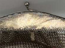 Load image into Gallery viewer, 1920&#39;s Enameled Whiting &amp; Davis Metal Mesh Purse
