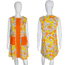 Load image into Gallery viewer, 1960’s Cotton Psychedelic Floral House Dress Size L/XL
