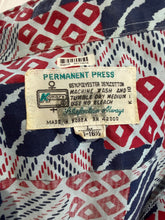 Load image into Gallery viewer, 1960's Red and Blue Graphic Button Up Size M/L
