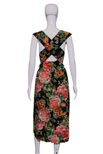 Load image into Gallery viewer, 1980&#39;s Floral Cotton Criss-Cross Dress - Size M
