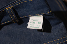 Load image into Gallery viewer, 1950&#39;s Deadstock Ladies&#39; Denim Jeans Size 31&quot; Waist
