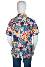 Load image into Gallery viewer, 1970&#39;s Bold Floral Men&#39;s Shirt Size L
