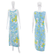 Load image into Gallery viewer, 1960&#39;s Shifts Internationale Blue Floral Print Tiki Dress Size M
