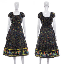 Load image into Gallery viewer, 1950&#39;s Rare Black and Multicolor Novelty Circus Print Dress Size M/L
