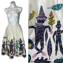 Load image into Gallery viewer, 1950&#39;s Atomic Scarecrow Novelty Print Skirt Size S/M
