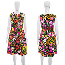 Load image into Gallery viewer, 1960&#39;s Miss Elaine Black and Multicolor Floral Print Tiki Dress Size L
