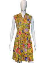 Load image into Gallery viewer, 1970&#39;s &quot;Fashion Wagon&quot; Yellow Floral Day Dress Size L
